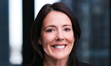 Victoria Tavendale headshot