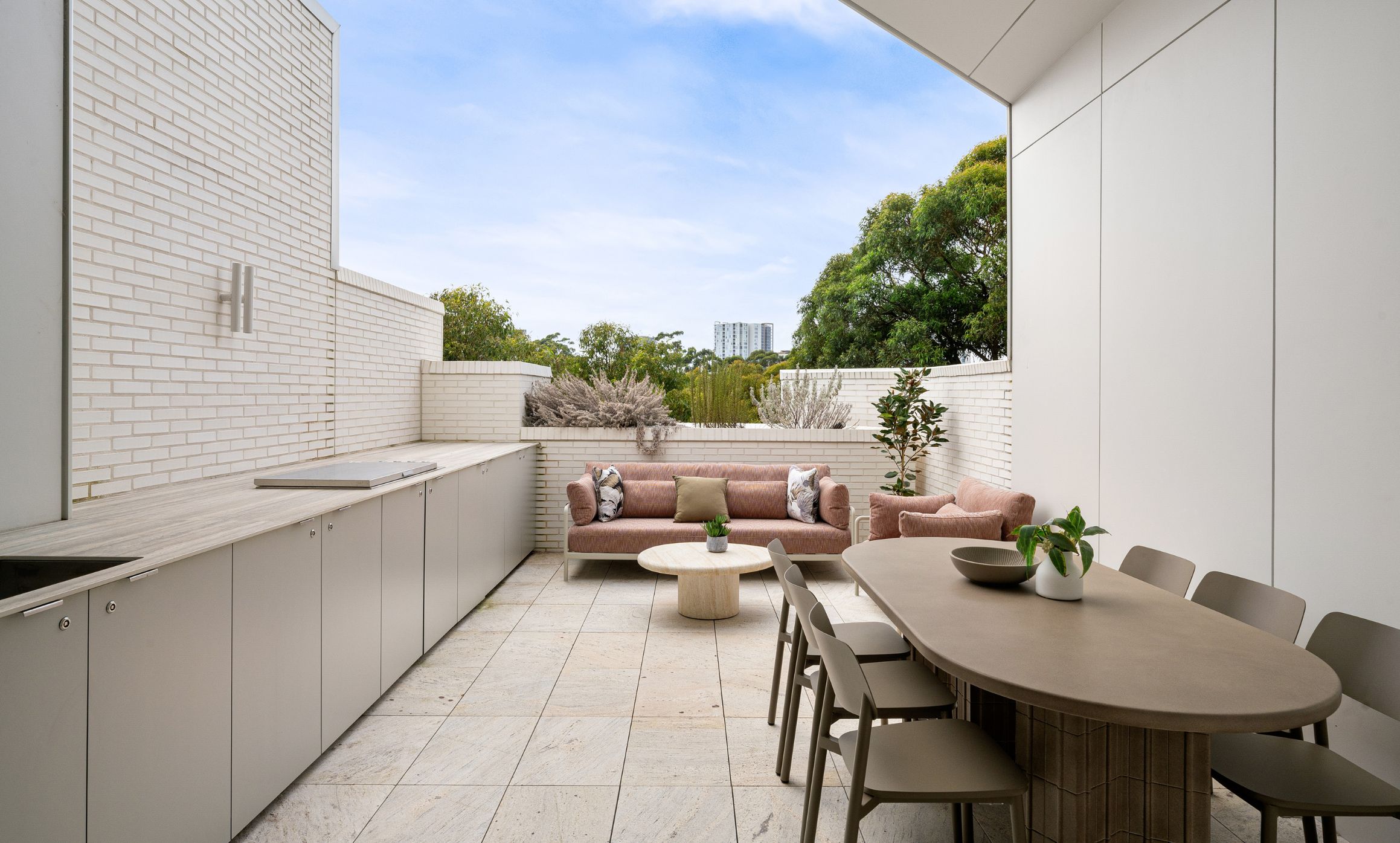 83 Portman St New rooftop photo Ben Maze